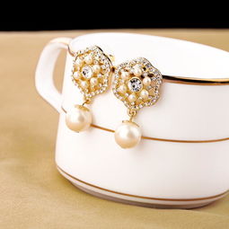 女人飾界 歐美時(shí)尚飾品批發(fā)廠(chǎng)家直銷(xiāo)，打造甜美百搭風(fēng)格